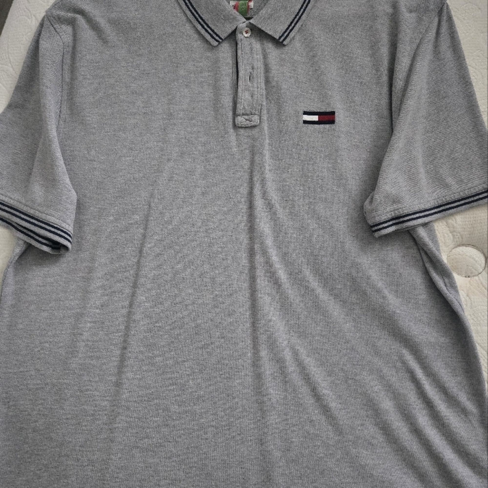Tommy Hilfiger Men's Grey Polo Shirt